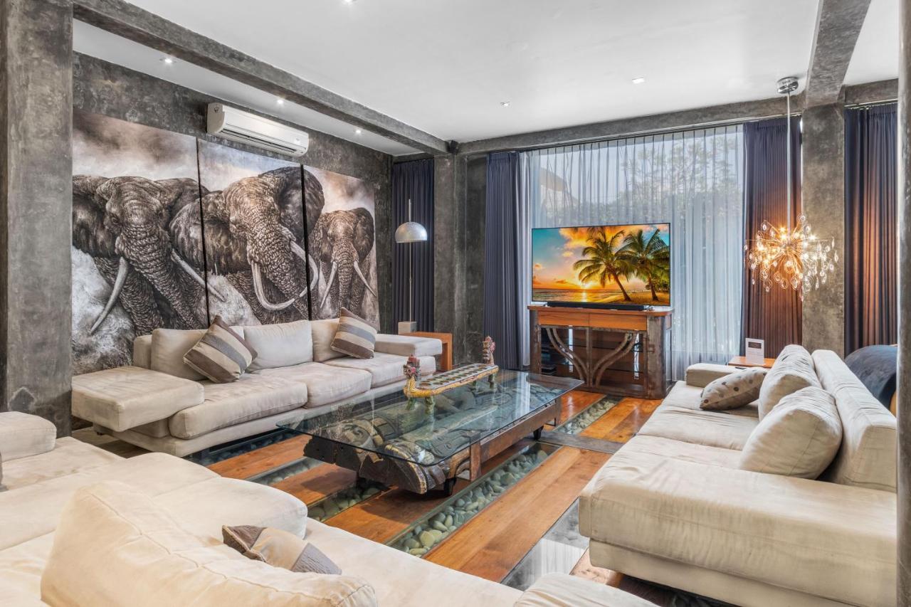 Saga Villas Ultra 塞米亚克 外观 照片